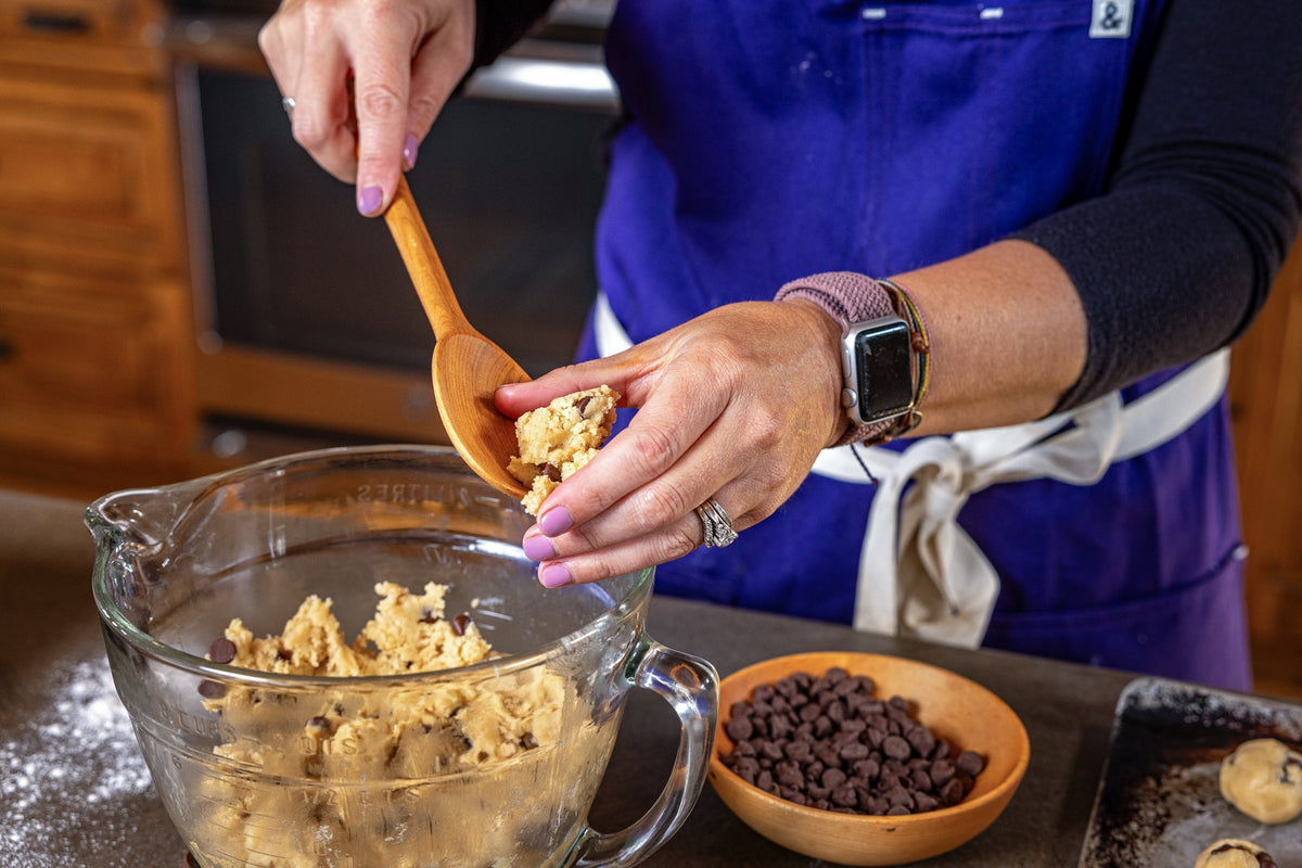 Rounded-Handle Maple Cooking Spoon — product view 7