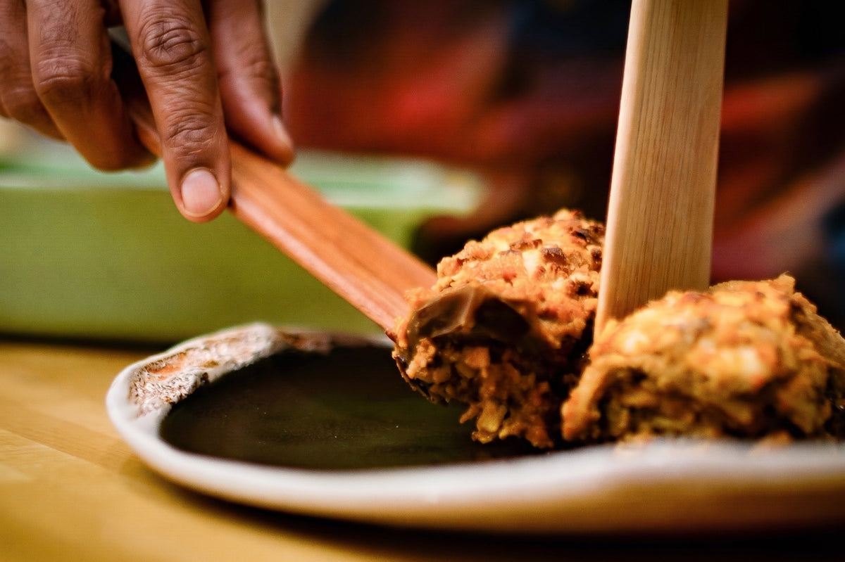 Wide Wooden Pan Scraper — 33 cm — product view 7