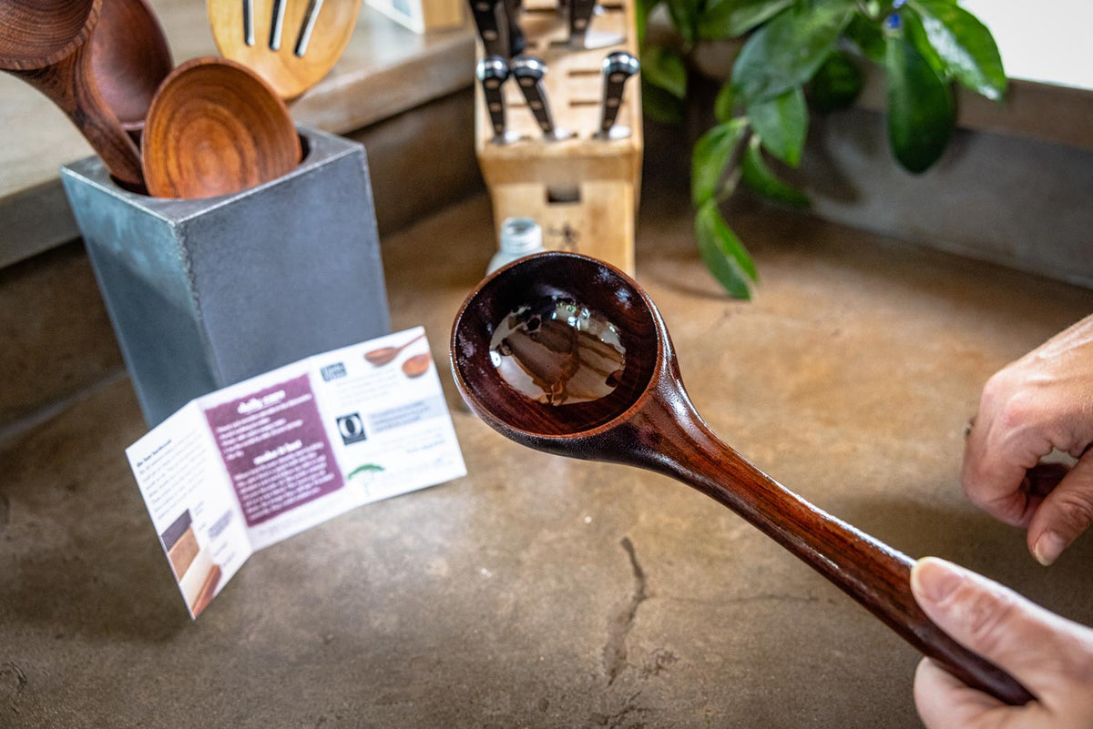 Mineral & Lemon-Peel Oil for Wooden Kitchenware — product view 10